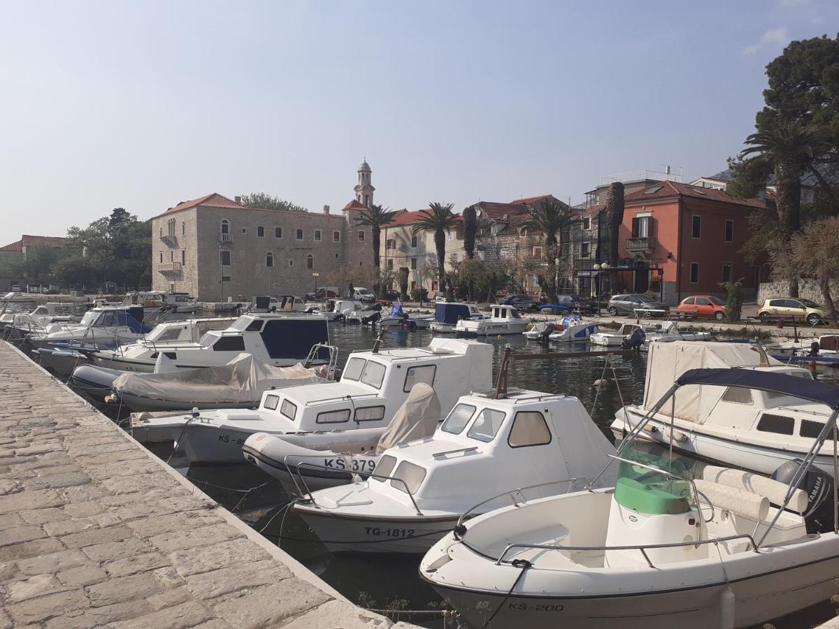 Apartman Teklic Kaštela Exterior foto