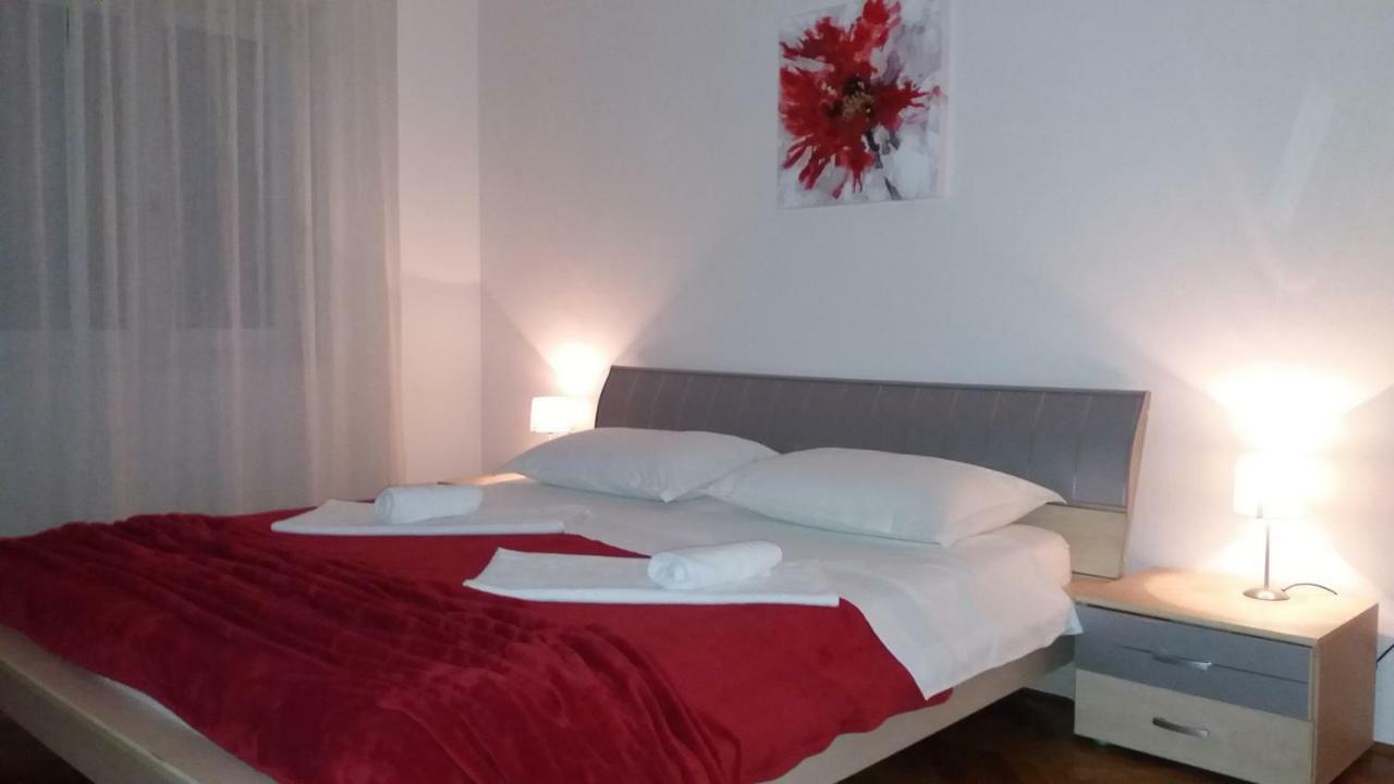 Apartman Teklic Kaštela Exterior foto