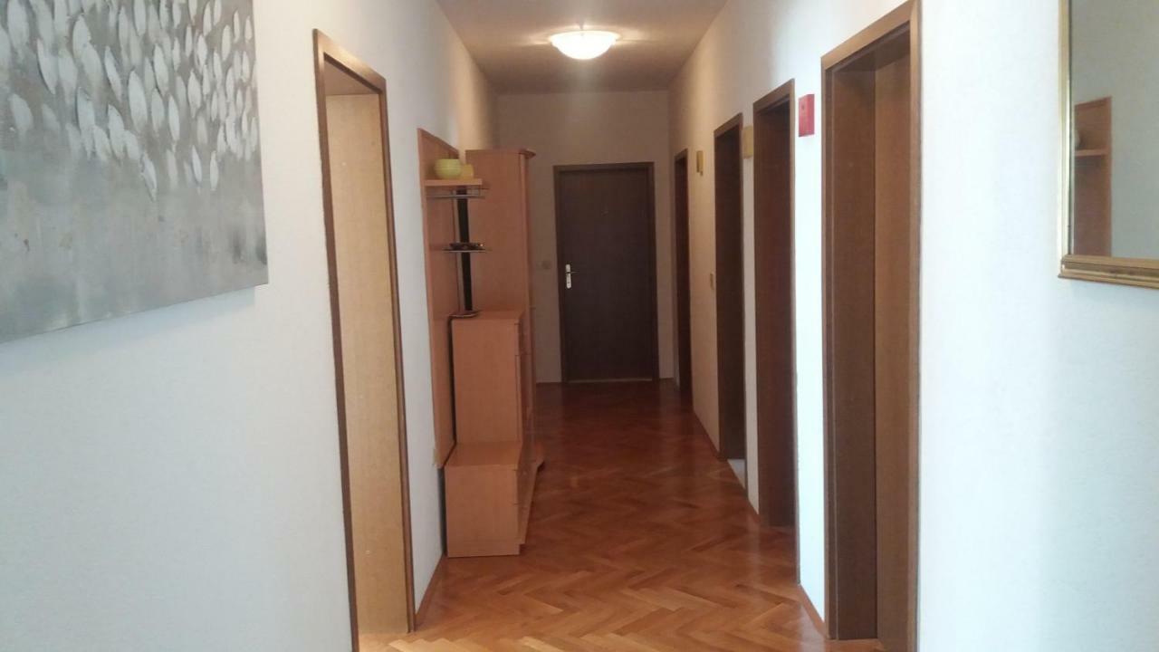 Apartman Teklic Kaštela Exterior foto