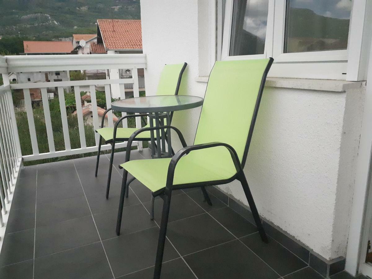 Apartman Teklic Kaštela Cameră foto